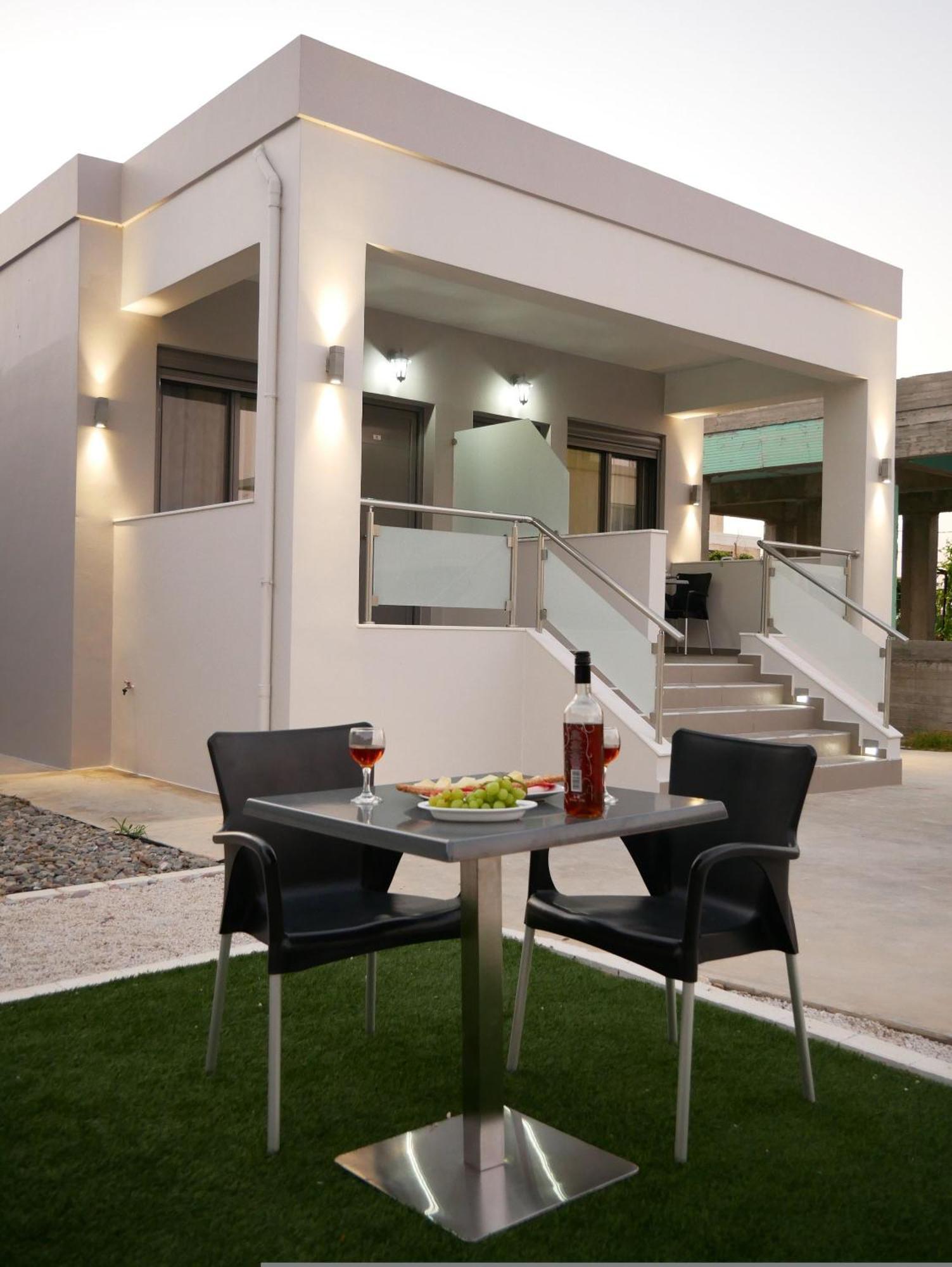 Erotokritos Studios Agia Marina Exteriér fotografie